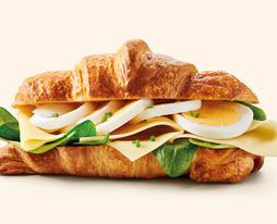 Käse-Ei-Croissant